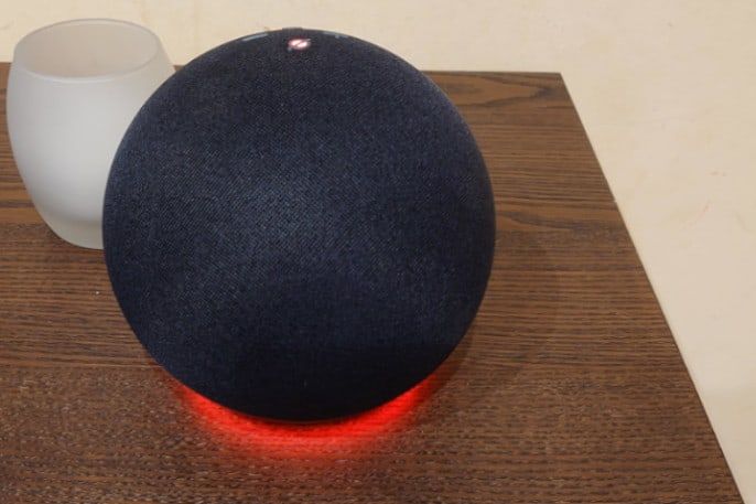 Nuevo Echo con micrófonos silenciados